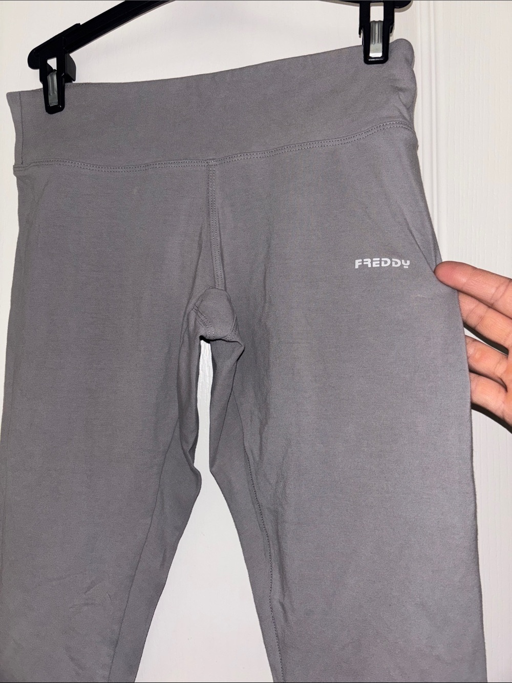 Freddy Gray women Mid-Rise Cropped Leggings